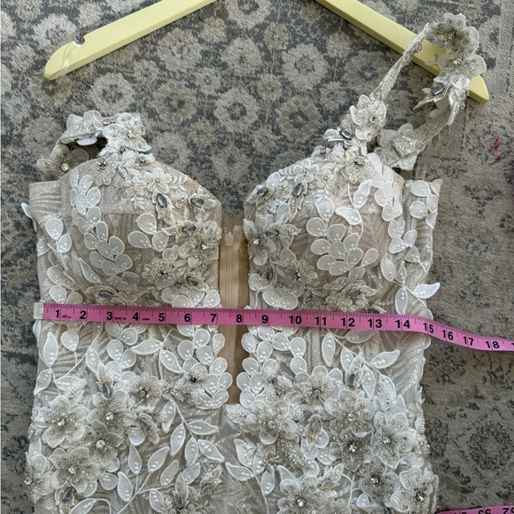 Wona Concept Aivis Wedding Gown - Picture 7 of 14